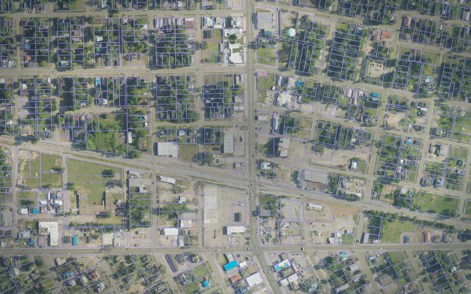 Parcel boundaries over aerial imagery of Dallas County, Alabama