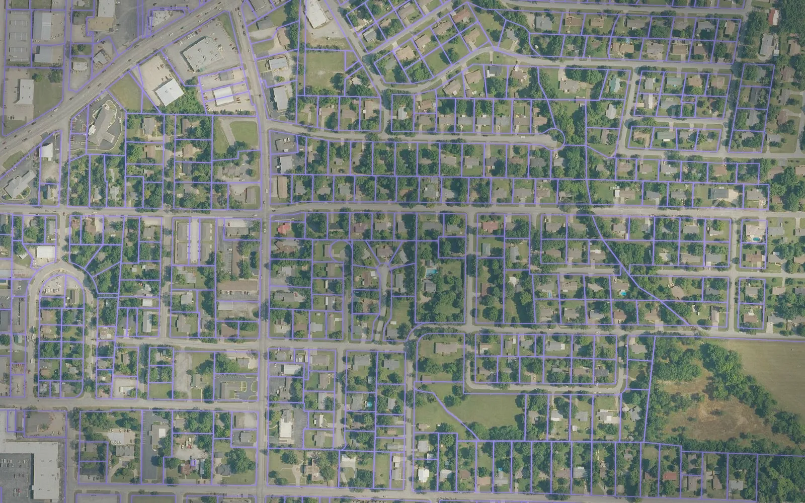 Parcel boundaries over aerial imagery of Baxter County, Arkansas