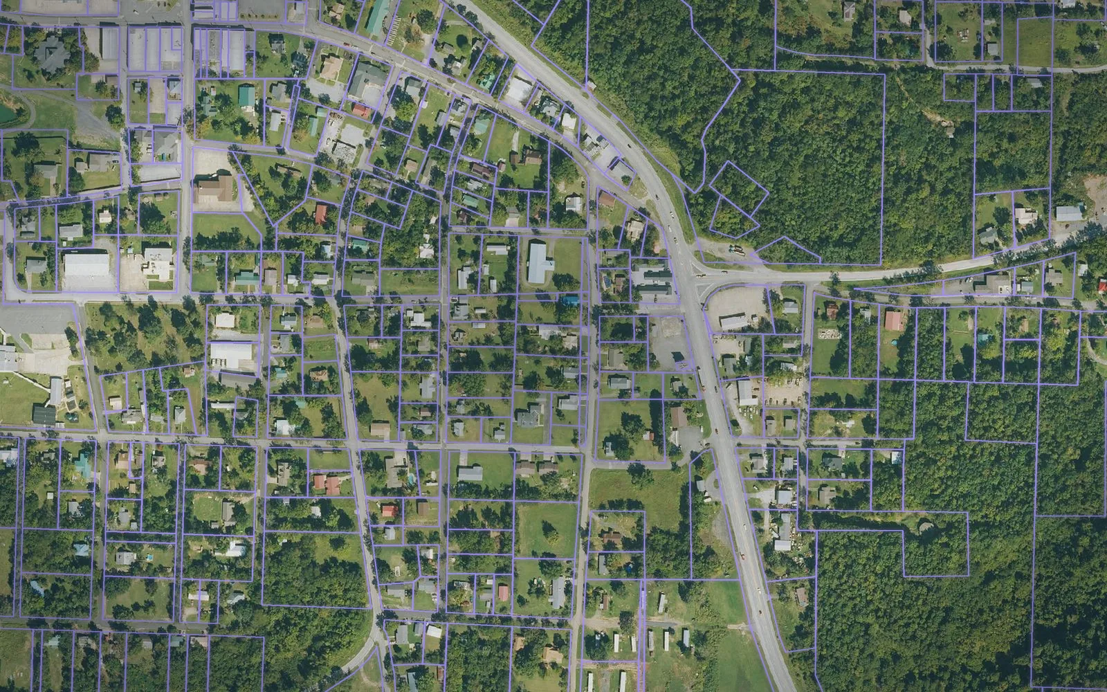 Parcel boundaries over aerial imagery of Searcy County, Arkansas