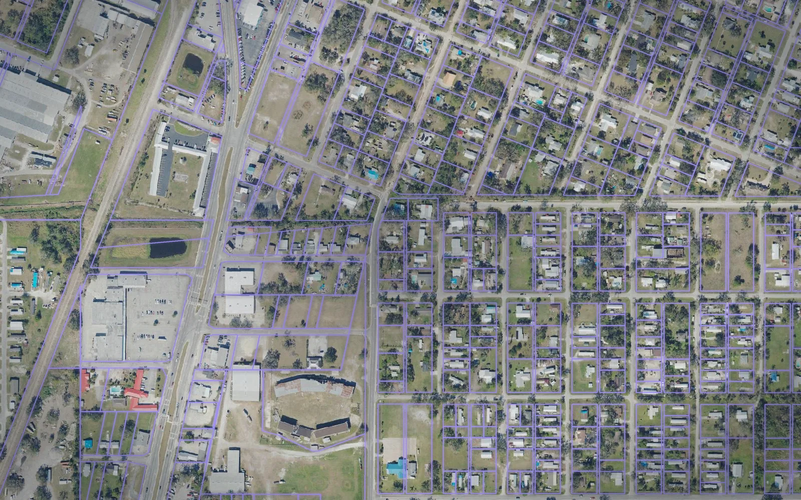 Parcel boundaries over aerial imagery of DeSoto County, Florida