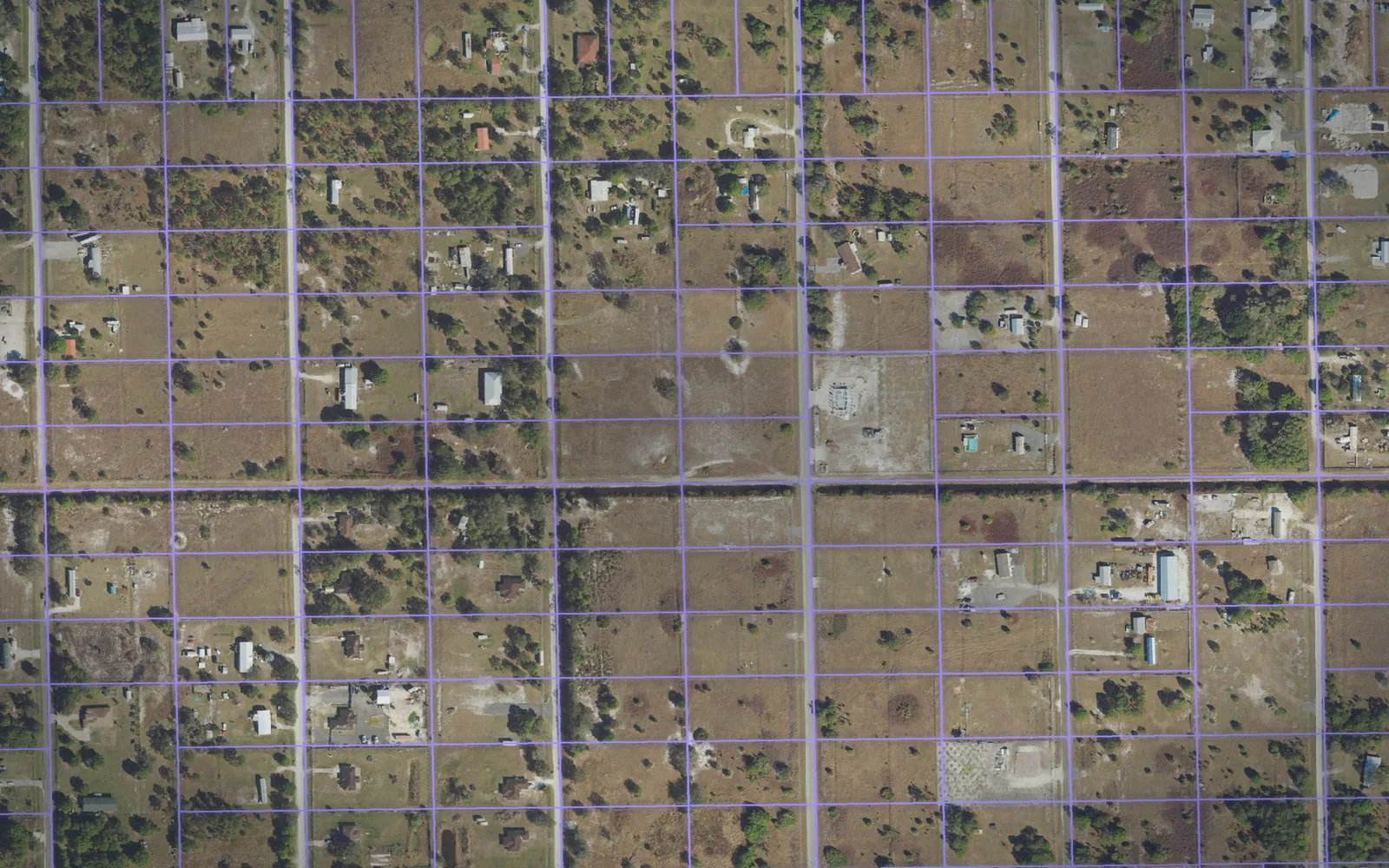 Parcel boundaries over aerial imagery of Hendry County, Florida