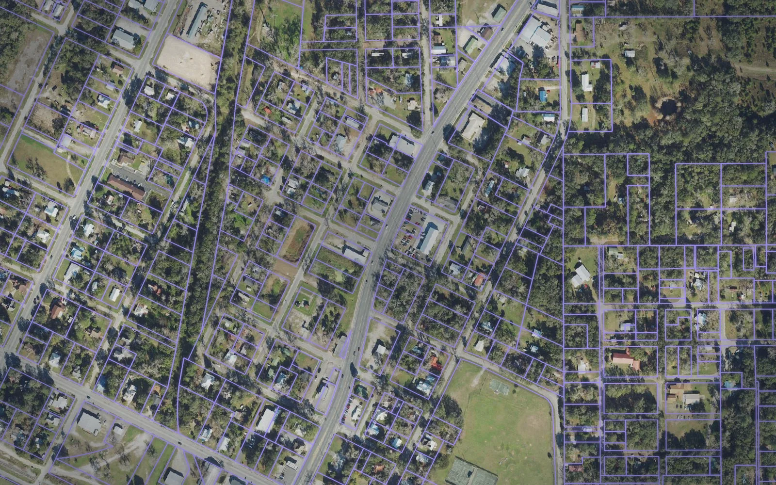 Parcel boundaries over aerial imagery of Suwannee County, Florida