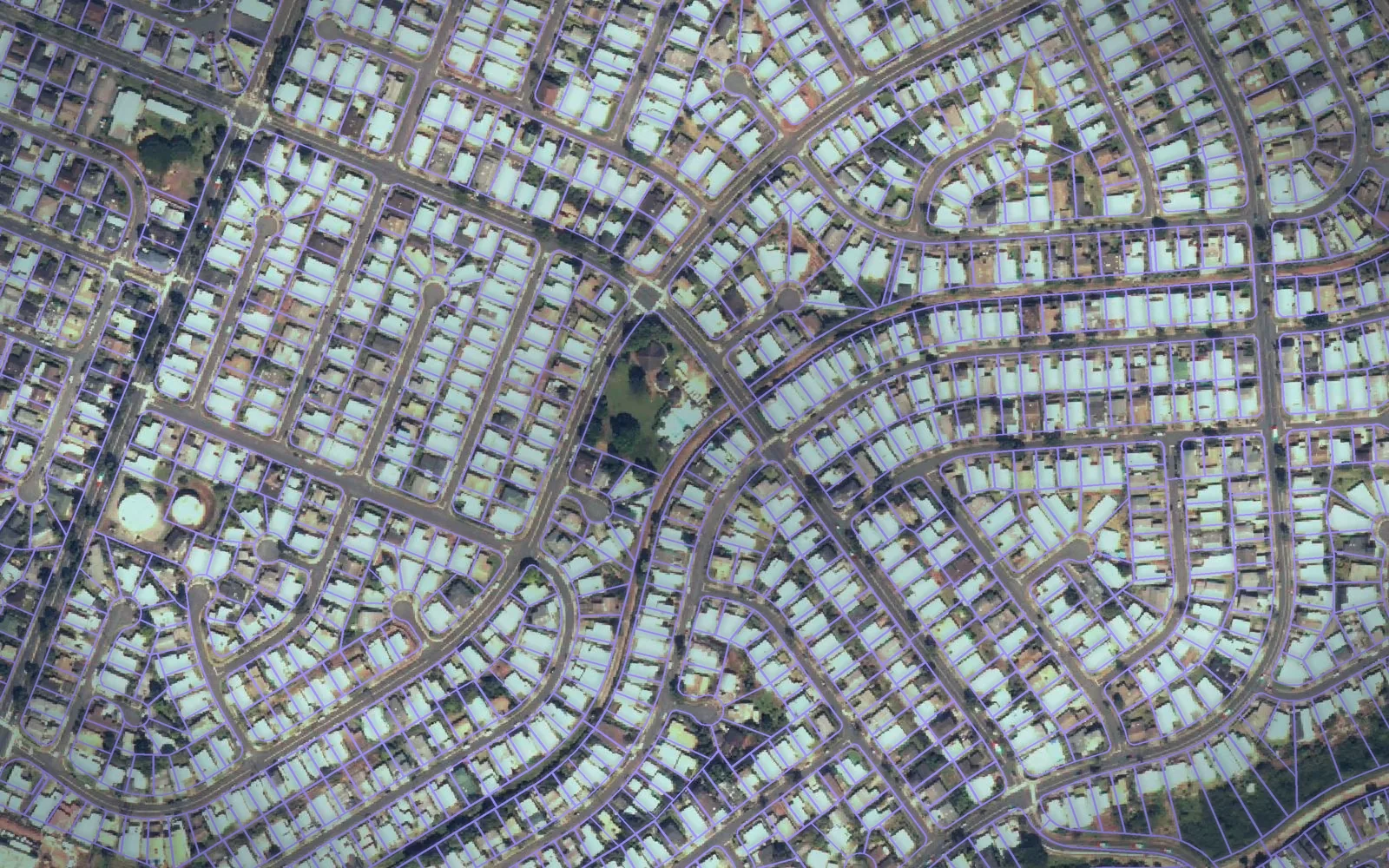 Parcel boundaries over aerial imagery of Honolulu County, Hawaii