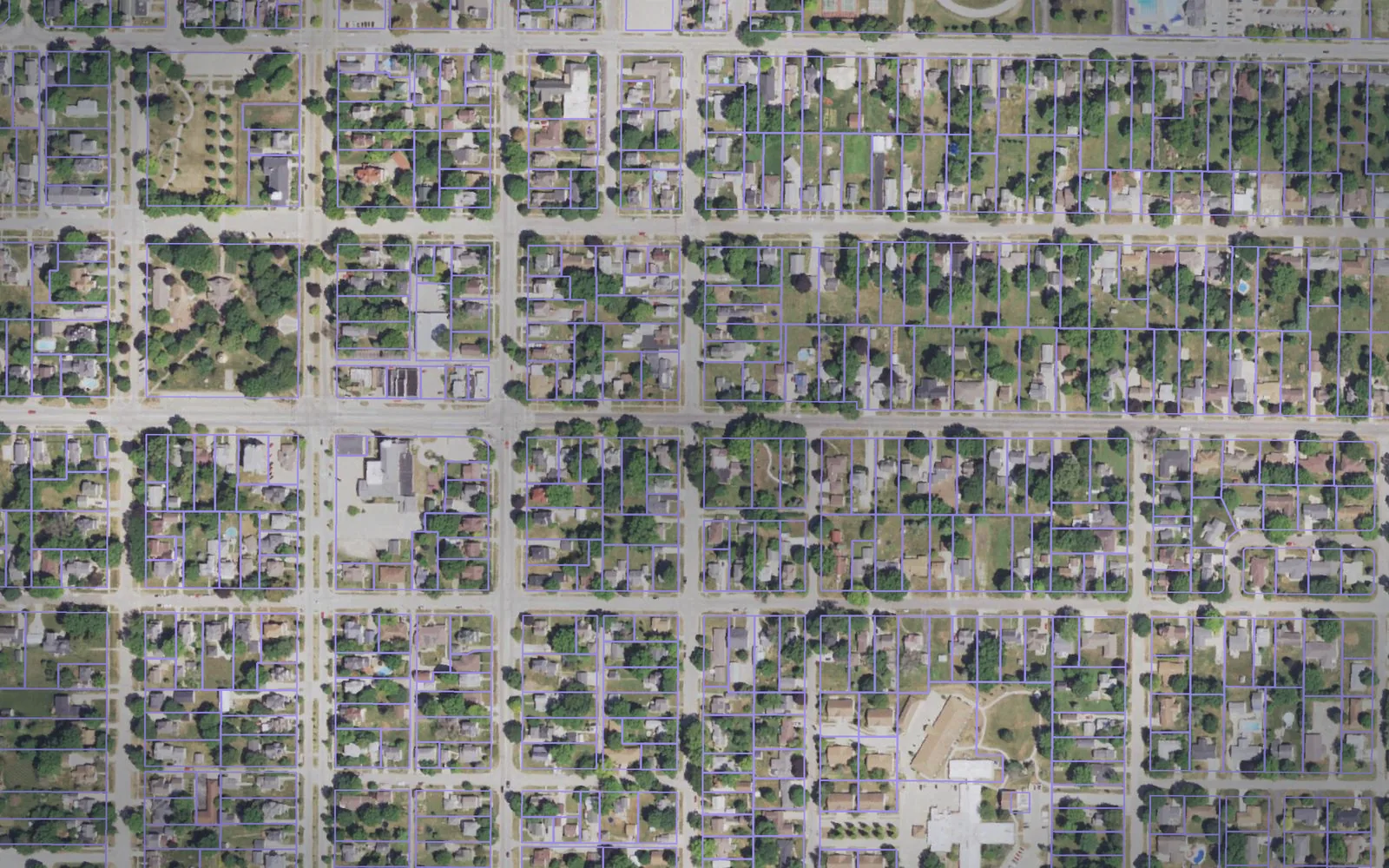 Parcel boundaries over aerial imagery of Henry County, Illinois