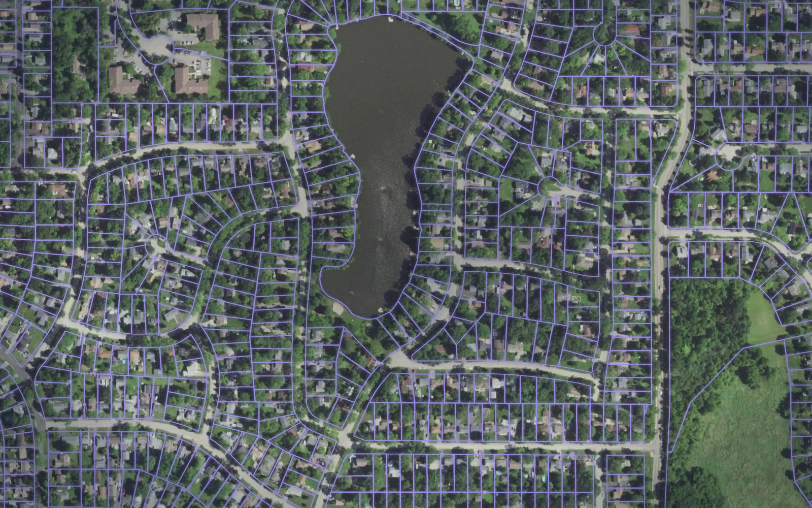 Parcel boundaries over aerial imagery of Lake County, Illinois