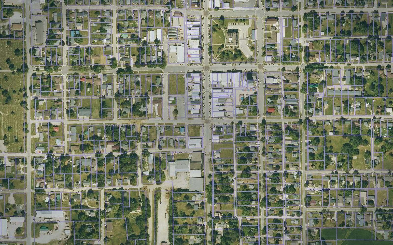 Parcel boundaries over aerial imagery of Fayette County, Iowa