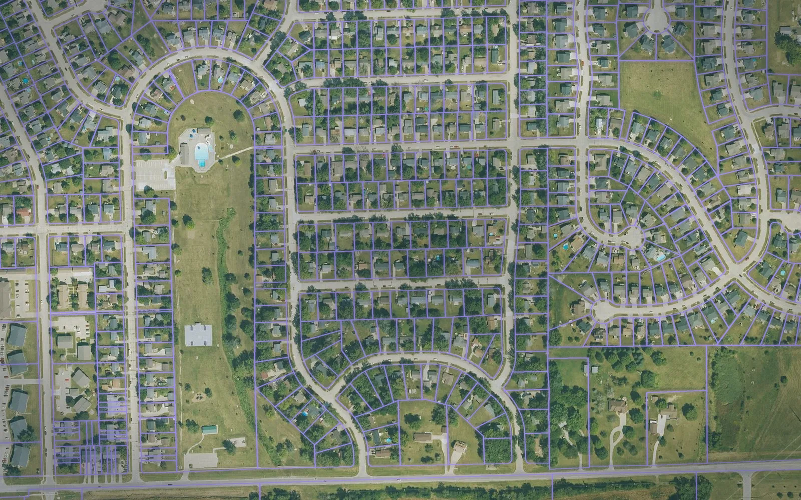 Parcel boundaries over aerial imagery of Warren County, Iowa
