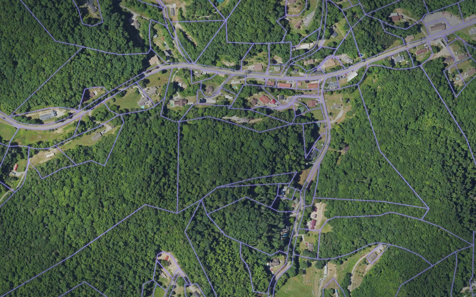 Parcel boundaries over aerial imagery of Leslie County, Kentucky