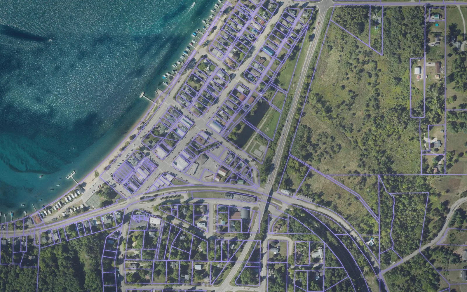 Parcel boundaries over aerial imagery of Benzie County, Michigan
