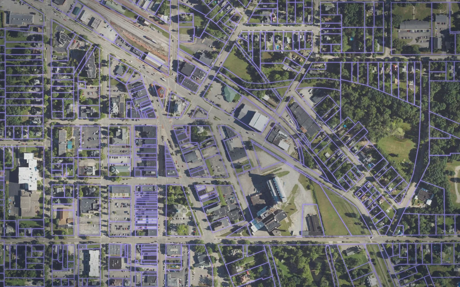 Parcel boundaries over aerial imagery of Hillsdale County, Michigan