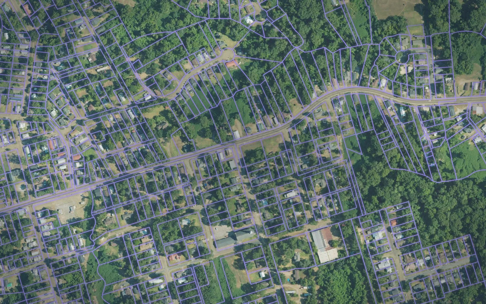 Parcel boundaries over aerial imagery of Adams County, Mississippi