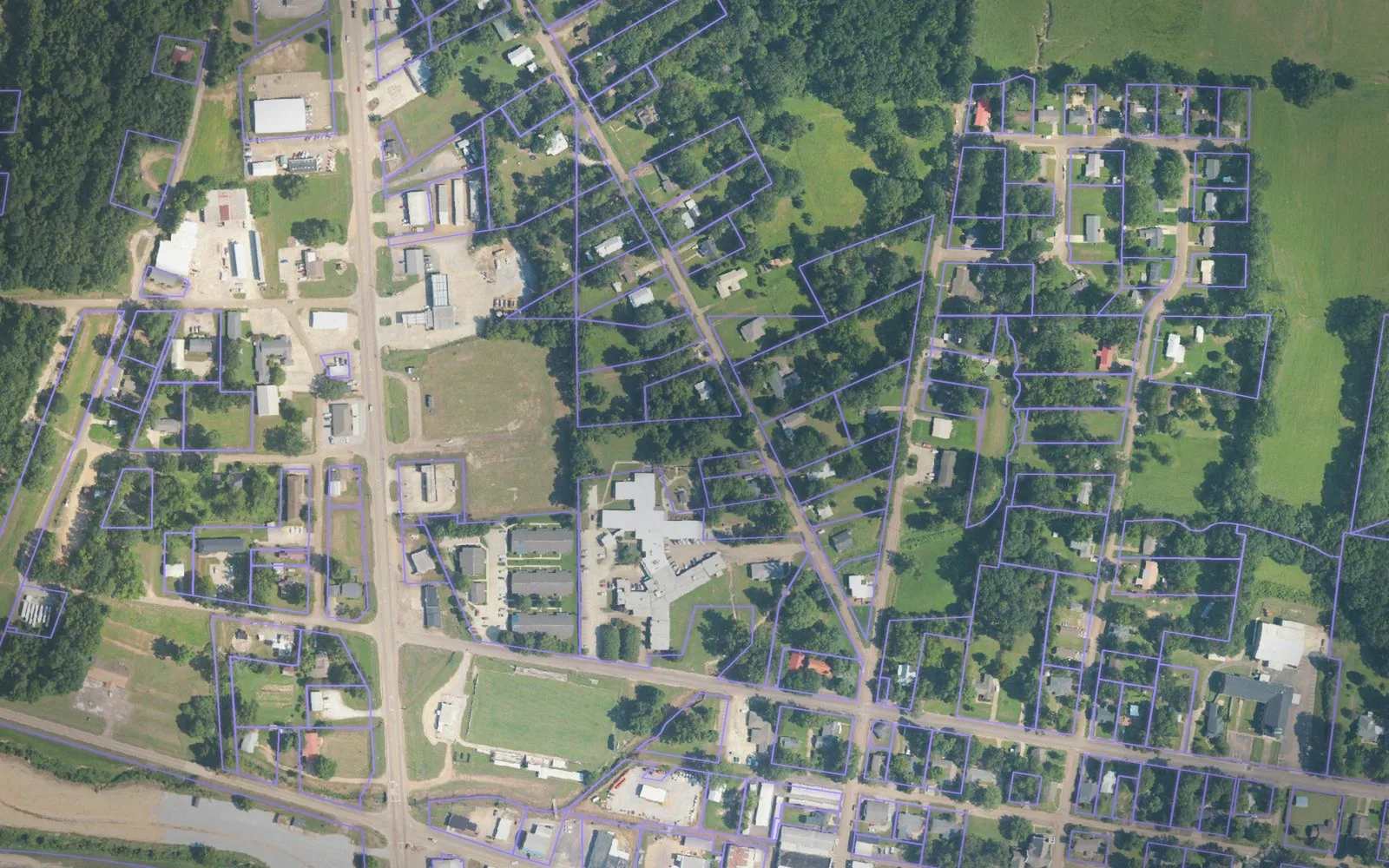 Parcel boundaries over aerial imagery of Choctaw County, Mississippi