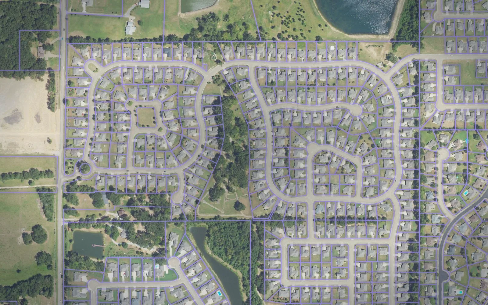Parcel boundaries over aerial imagery of Madison County, Mississippi