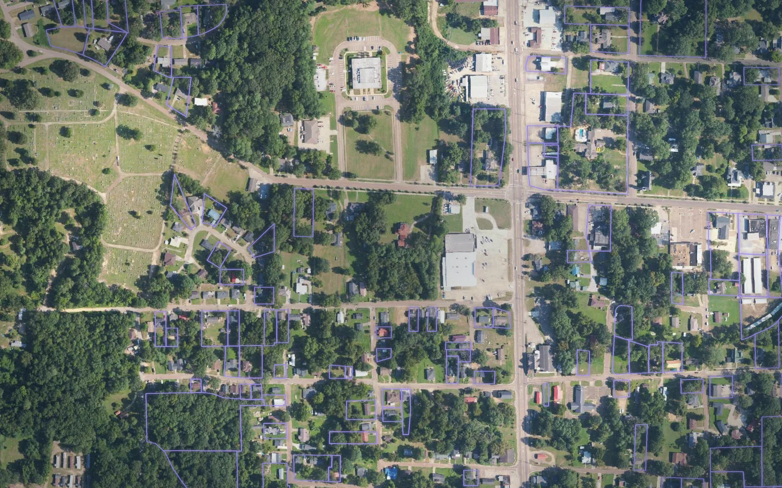 Parcel boundaries over aerial imagery of Montgomery County, Mississippi