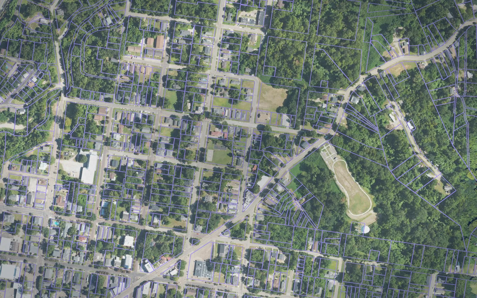 Parcel boundaries over aerial imagery of Warren County, Mississippi