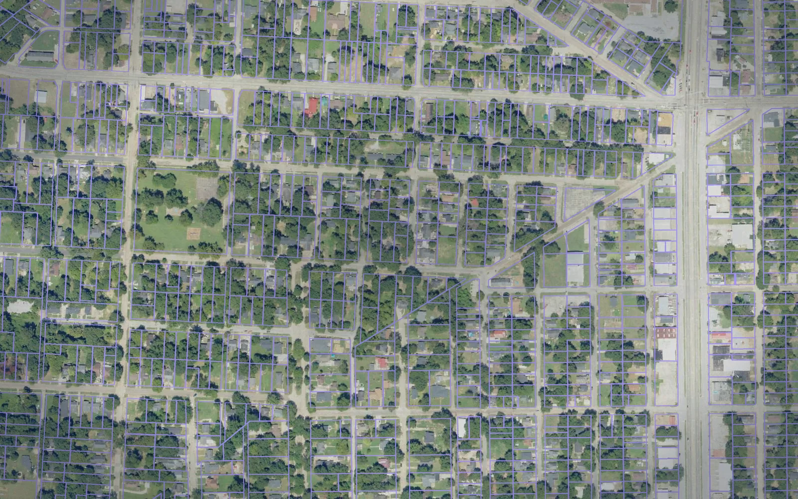 Parcel boundaries over aerial imagery of Washington County, Mississippi