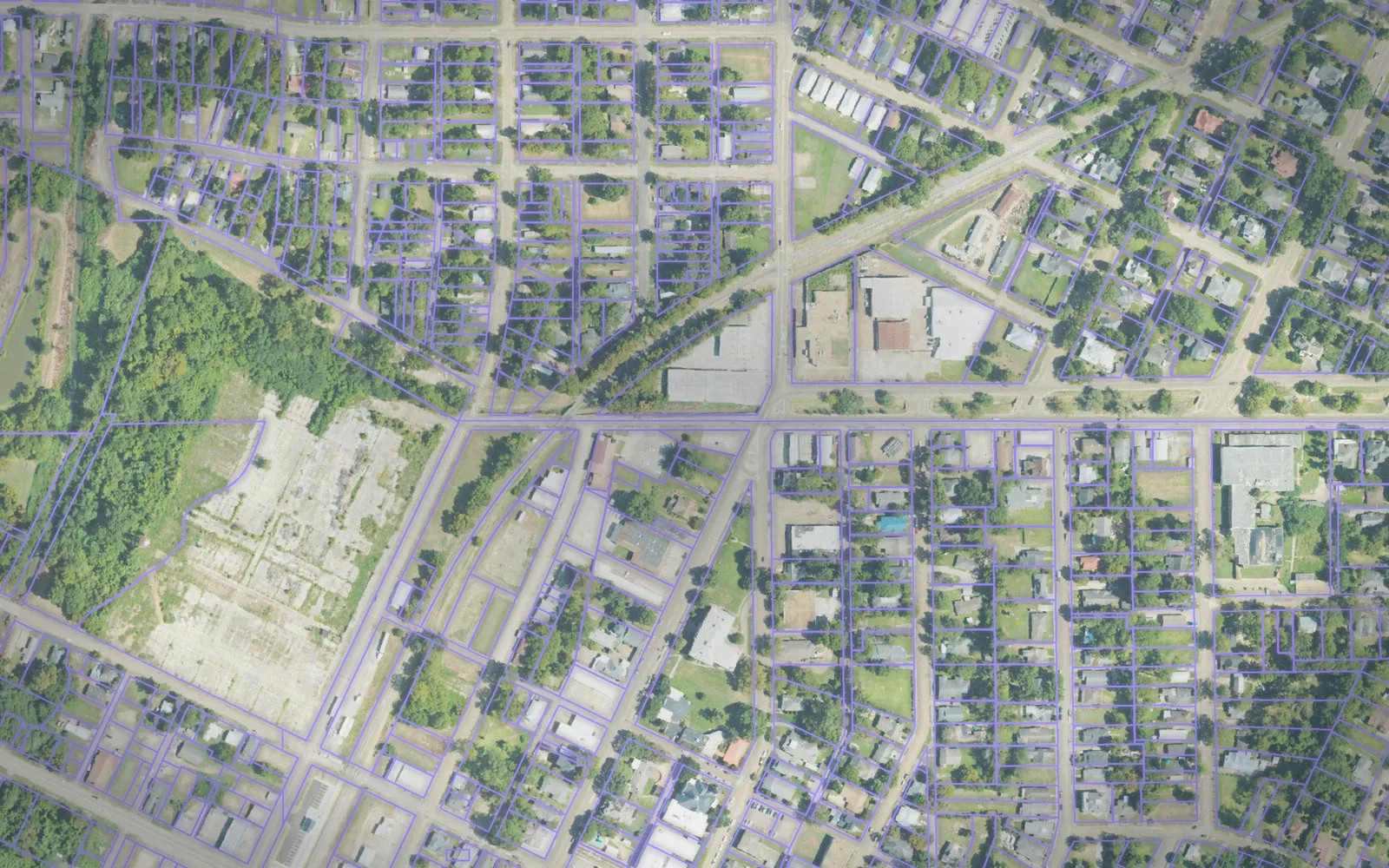 Parcel boundaries over aerial imagery of Yazoo County, Mississippi