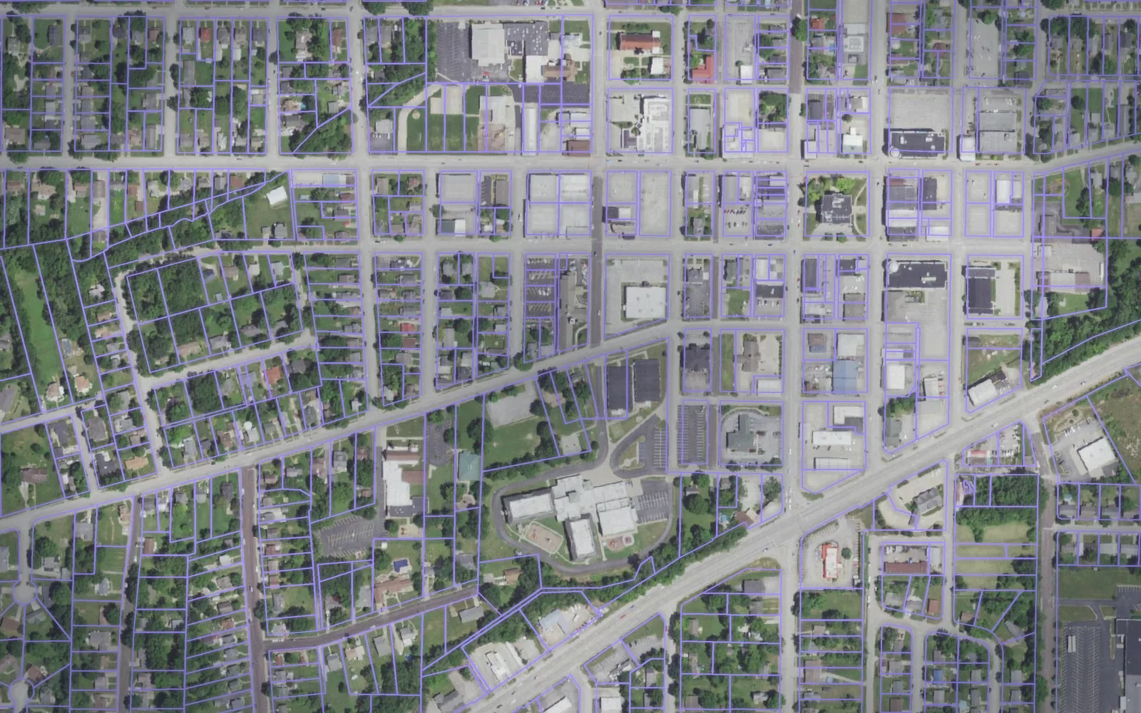 Parcel boundaries over aerial imagery of Franklin County, Missouri