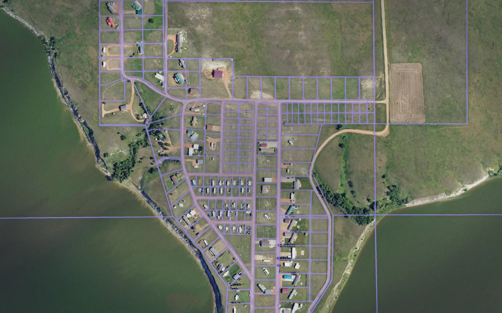 Parcel boundaries over aerial imagery of Grant County, North Dakota