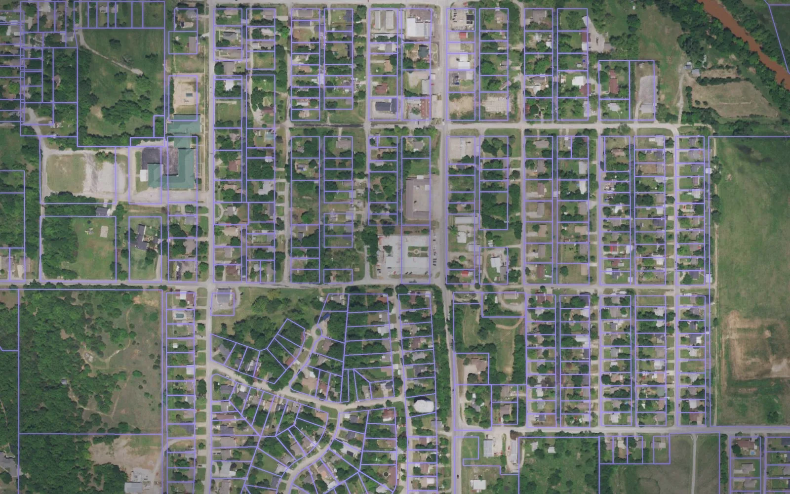 Parcel boundaries over aerial imagery of Garvin County, Oklahoma