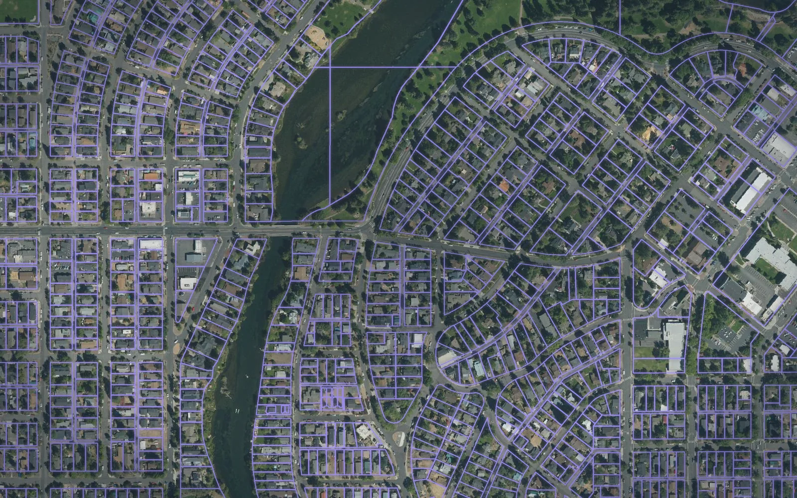 Parcel boundaries over aerial imagery of Deschutes County, Oregon