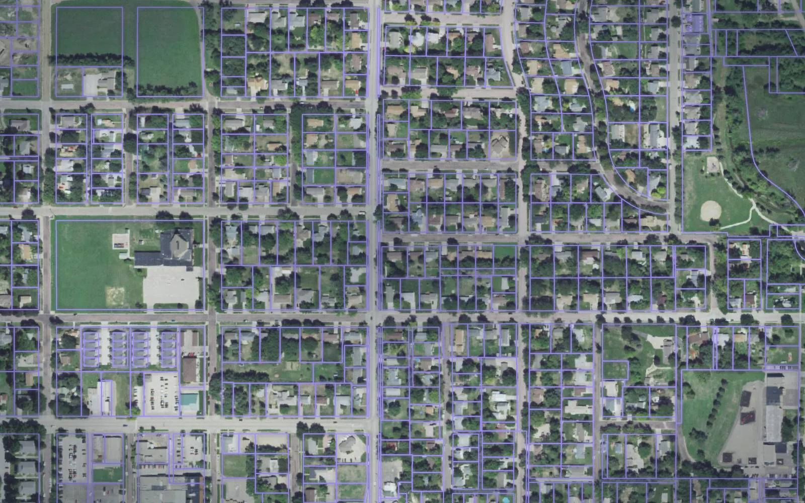 Parcel boundaries over aerial imagery of Yankton County, South Dakota
