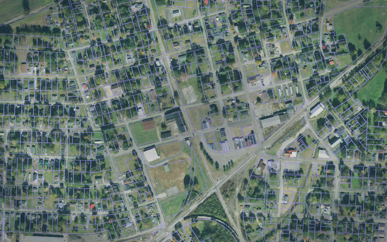 Parcel boundaries over aerial imagery of Gibson County, Tennessee