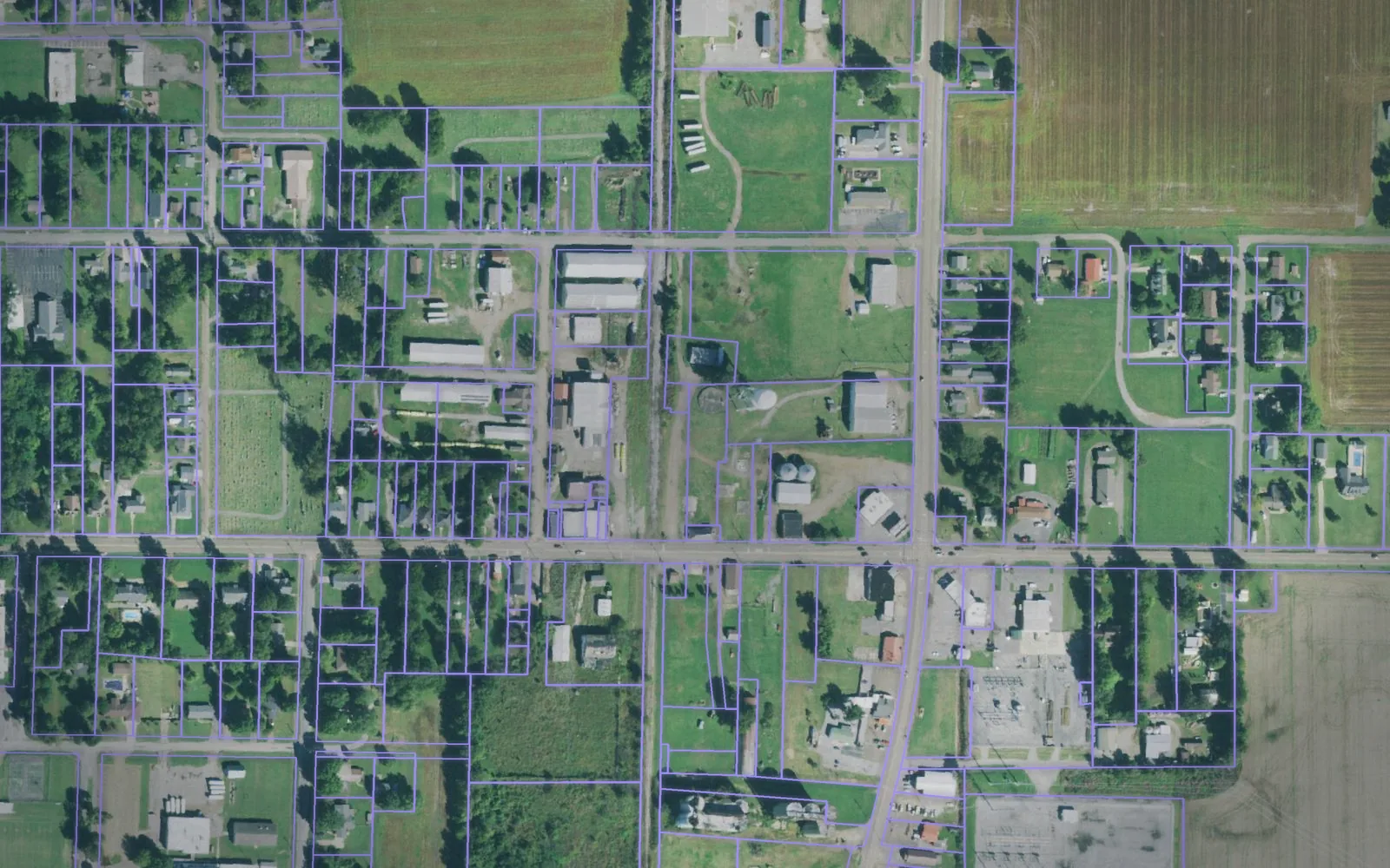 Parcel boundaries over aerial imagery of Lake County, Tennessee