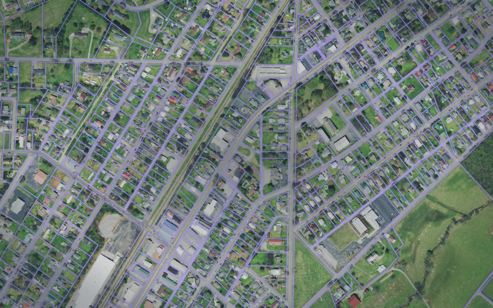Parcel boundaries over aerial imagery of Loudon County, Tennessee