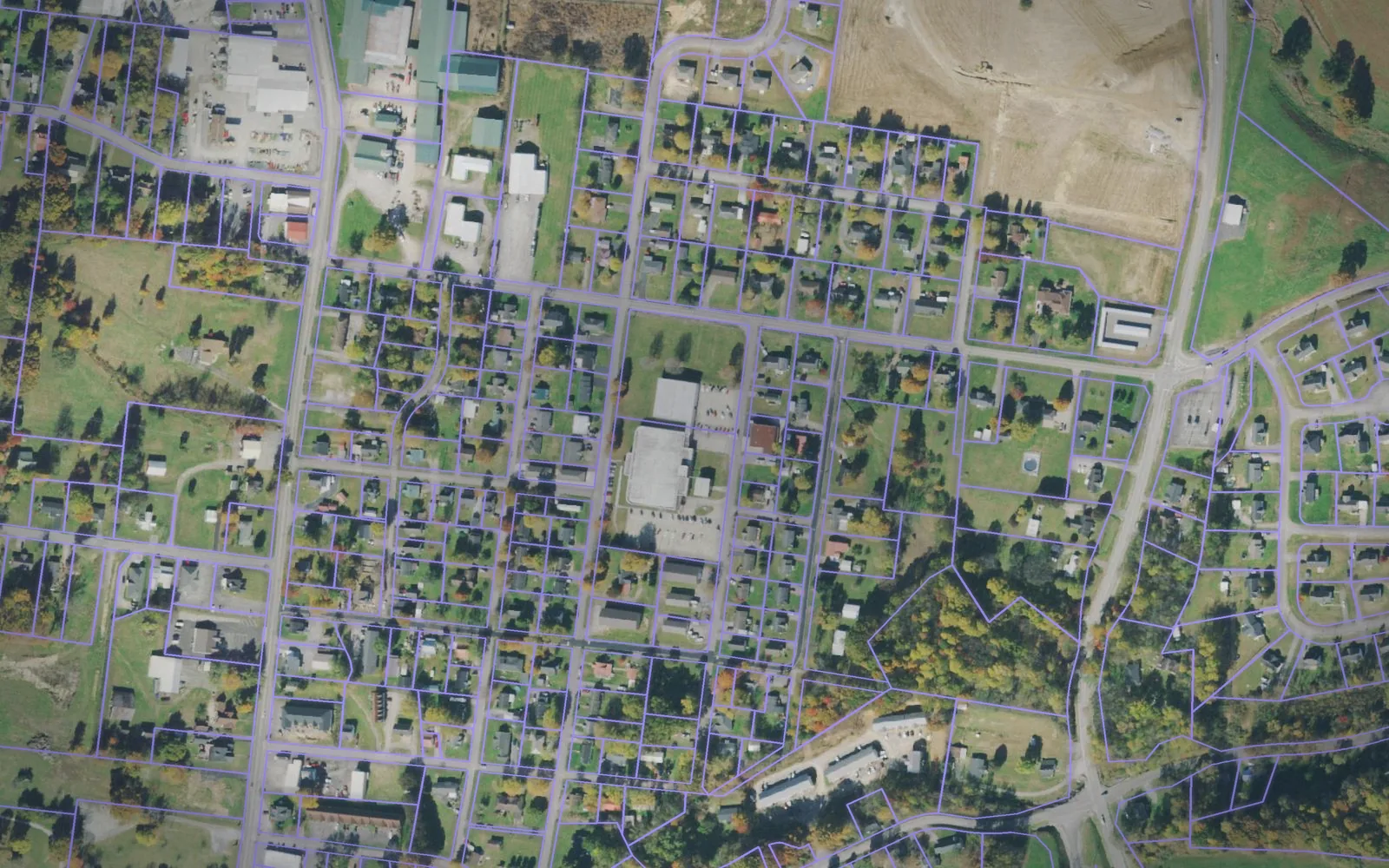Parcel boundaries over aerial imagery of Macon County, Tennessee