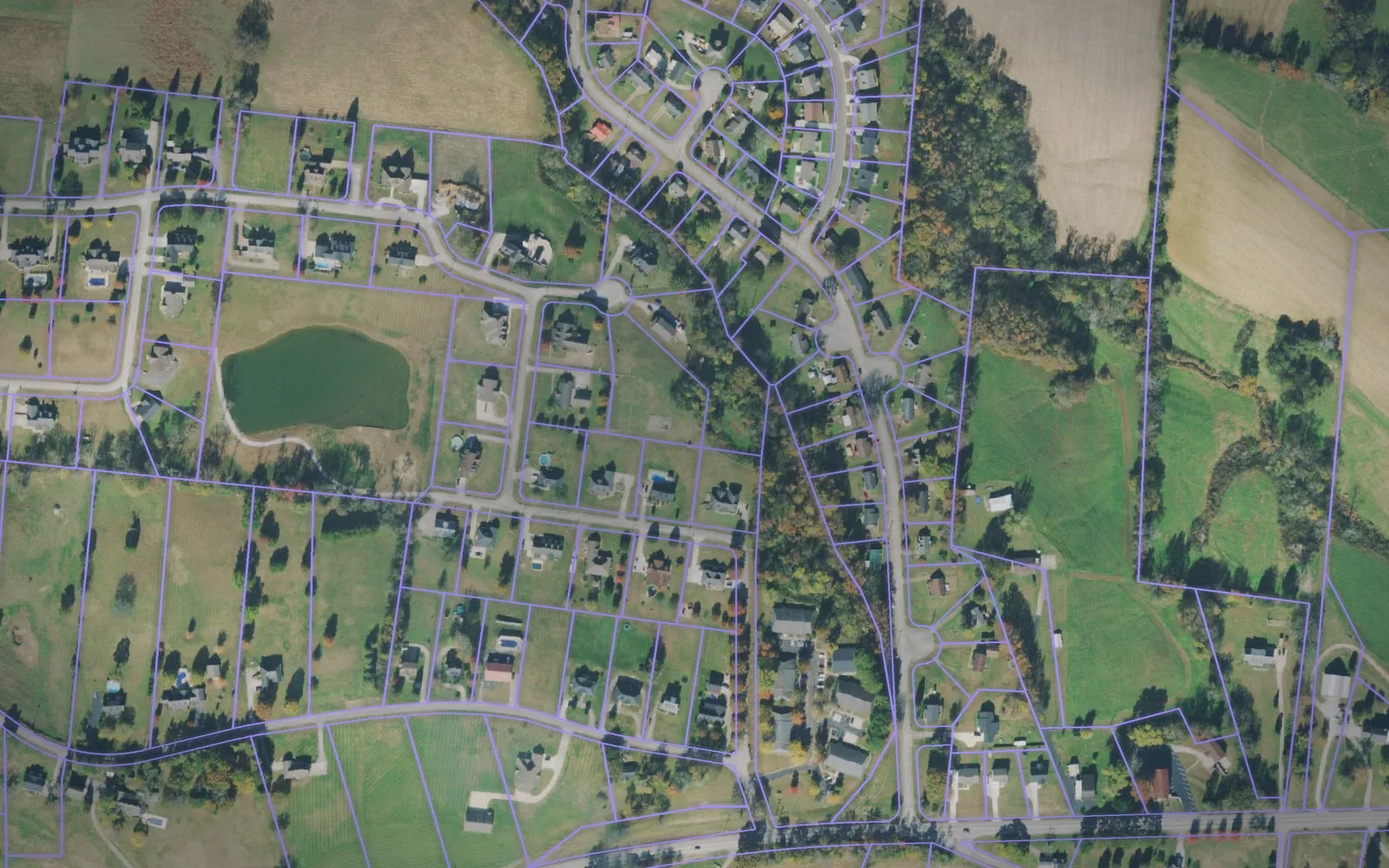 Parcel boundaries over aerial imagery of Smith County, Tennessee