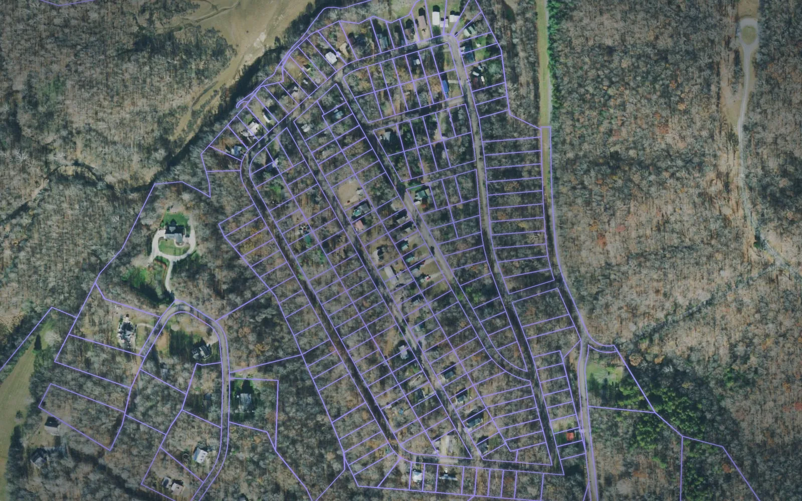 Parcel boundaries over aerial imagery of Stewart County, Tennessee