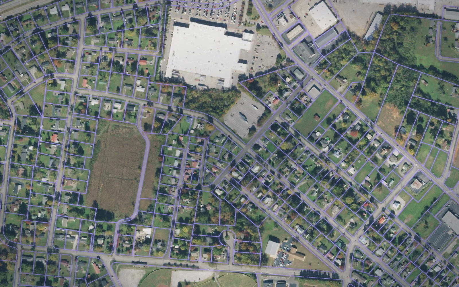 Parcel boundaries over aerial imagery of Warren County, Tennessee