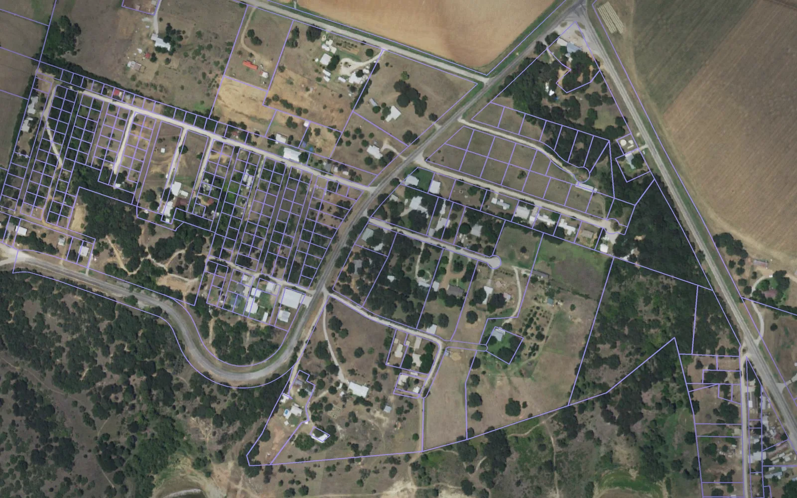 Parcel boundaries over aerial imagery of Comanche County, Texas