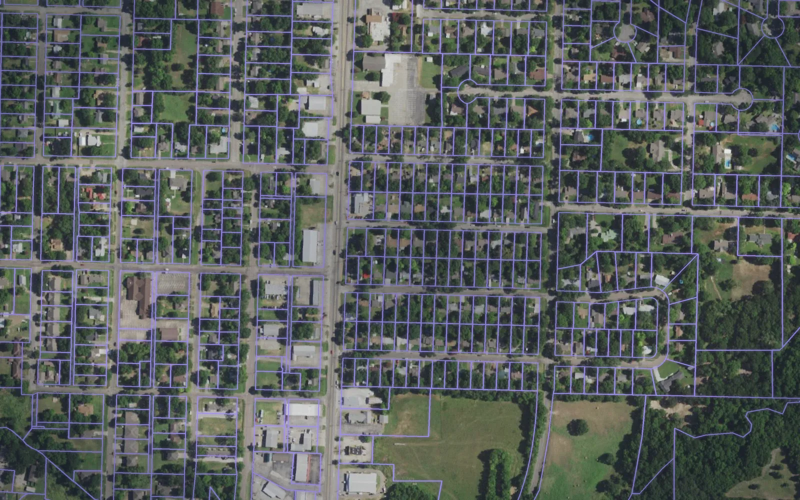 Parcel boundaries over aerial imagery of Fannin County, Texas