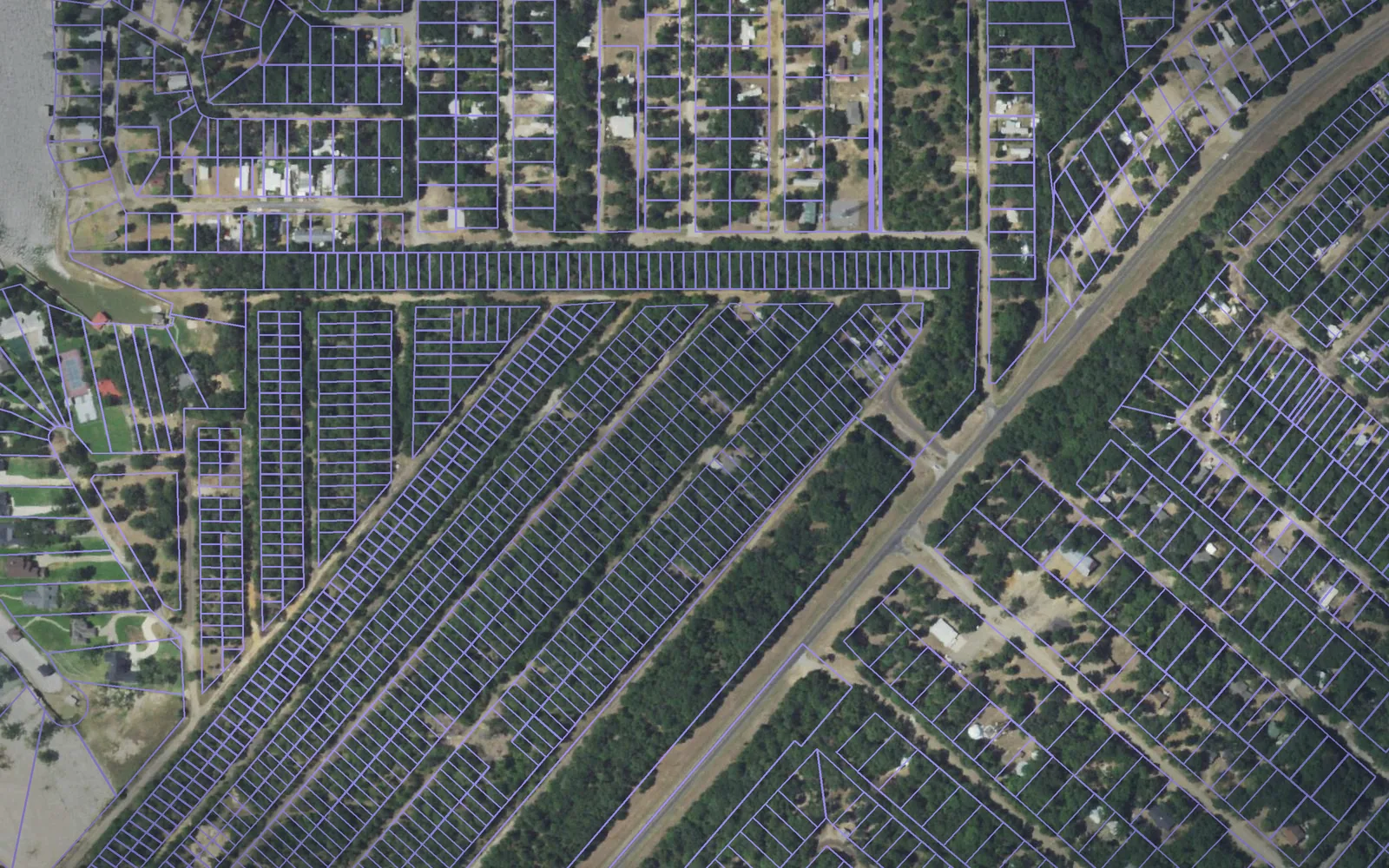 Parcel boundaries over aerial imagery of Henderson County, Texas