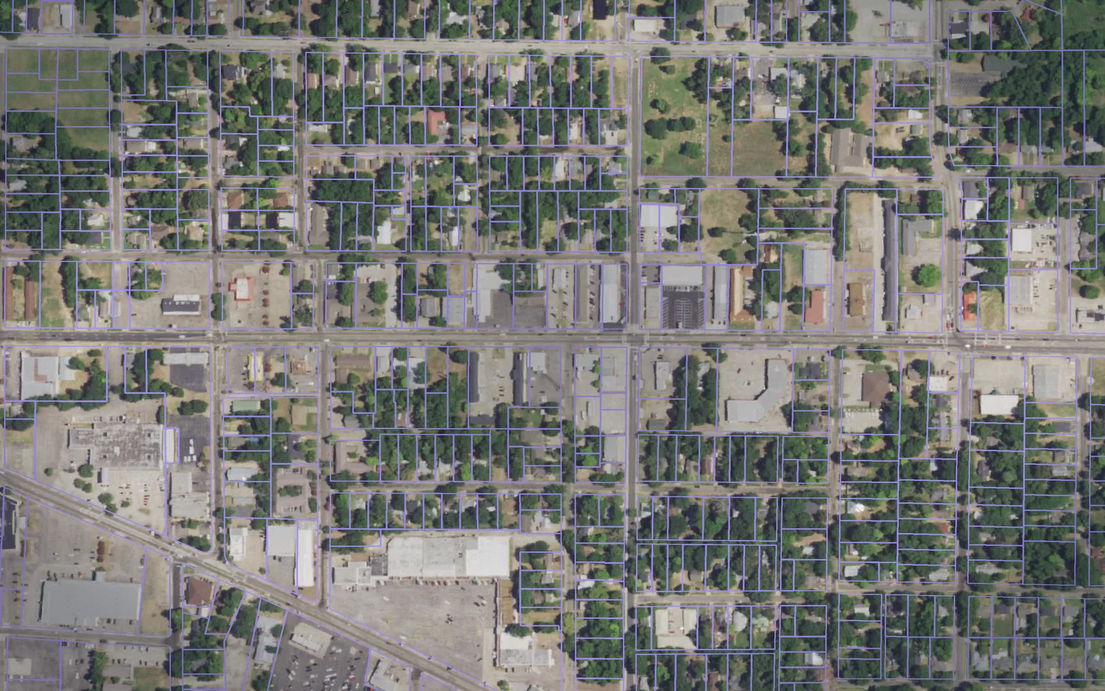 Parcel boundaries over aerial imagery of Lamar County, Texas