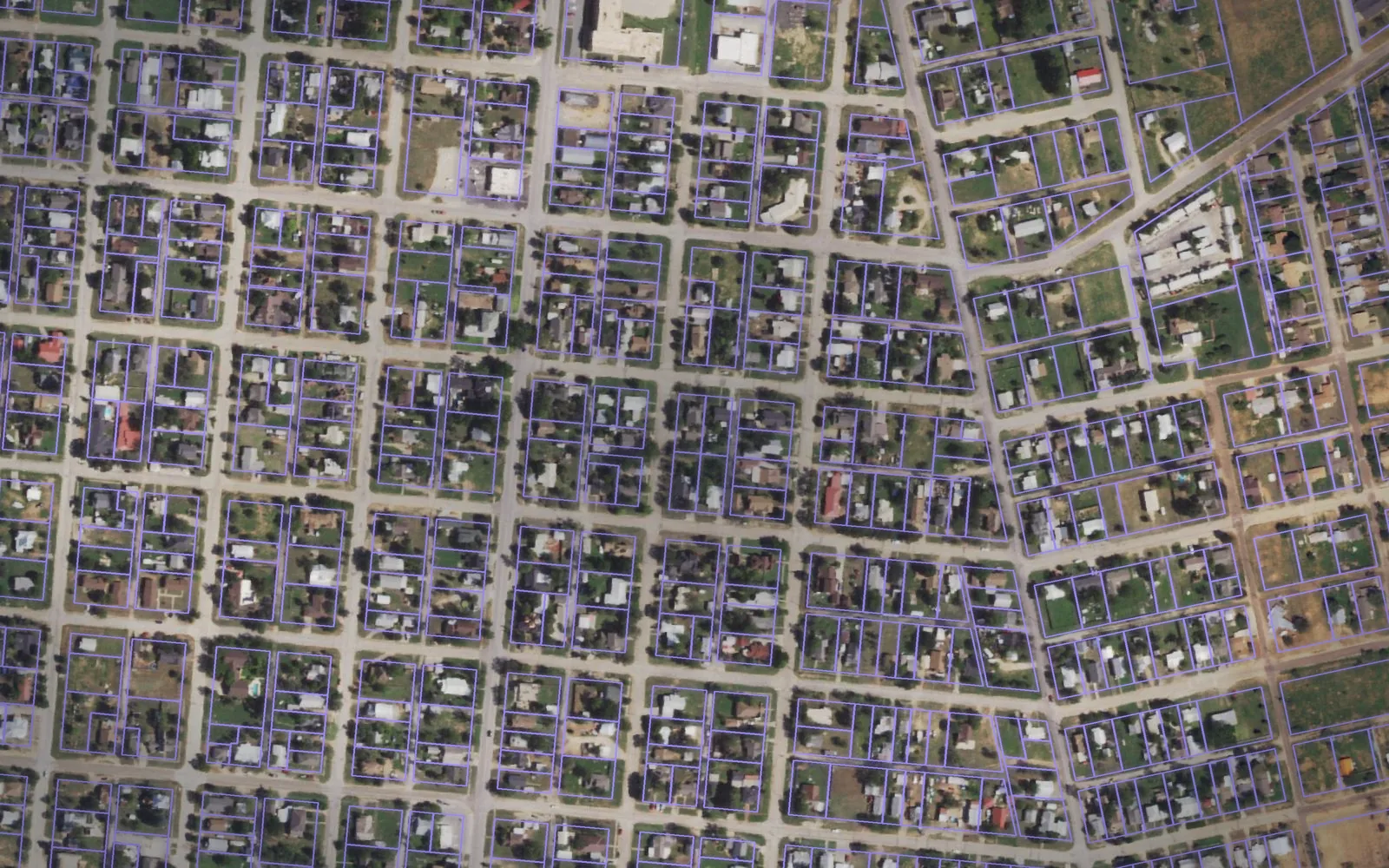 Parcel boundaries over aerial imagery of Mitchell County, Texas