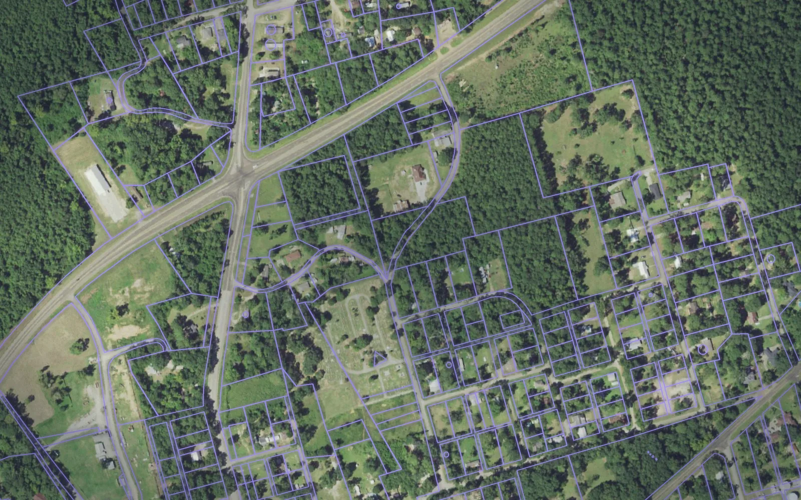 Parcel boundaries over aerial imagery of Newton County, Texas