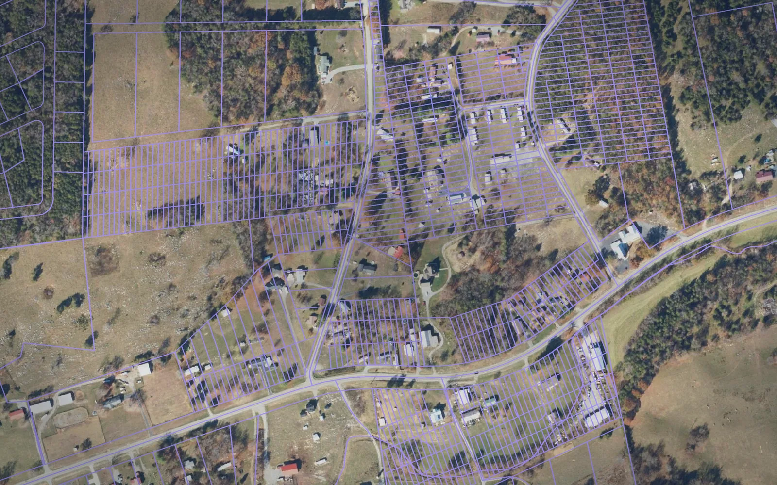 Parcel boundaries over aerial imagery of Lee County, Virginia