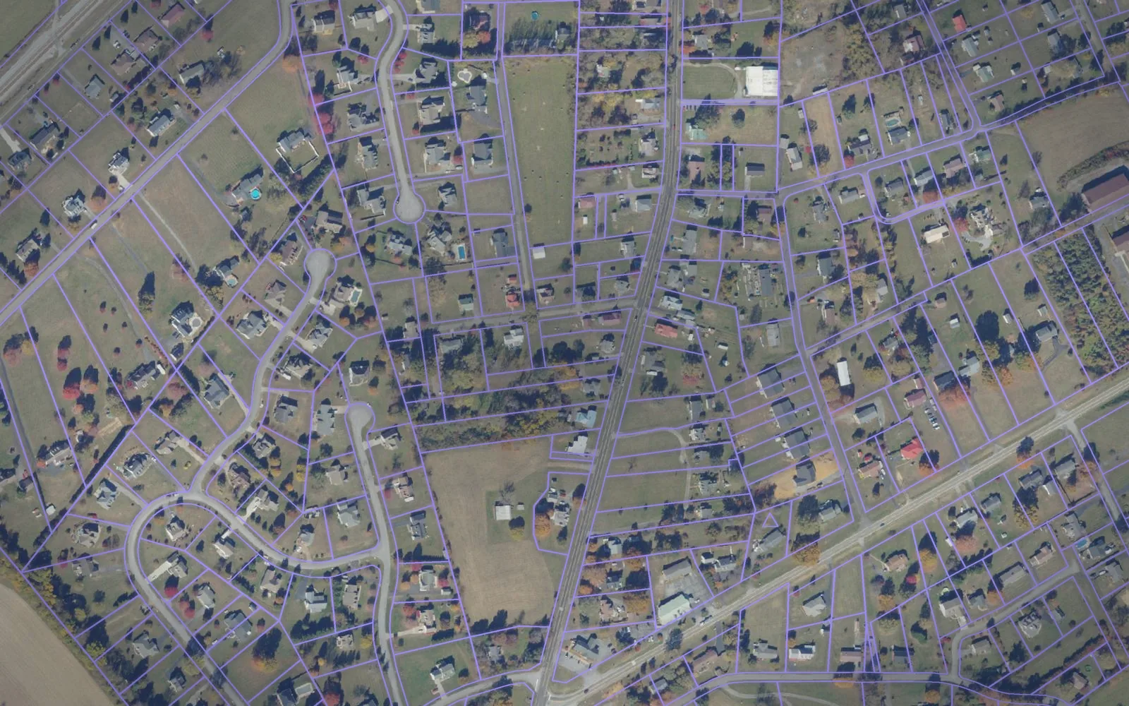 Parcel boundaries over aerial imagery of Washington County, Virginia