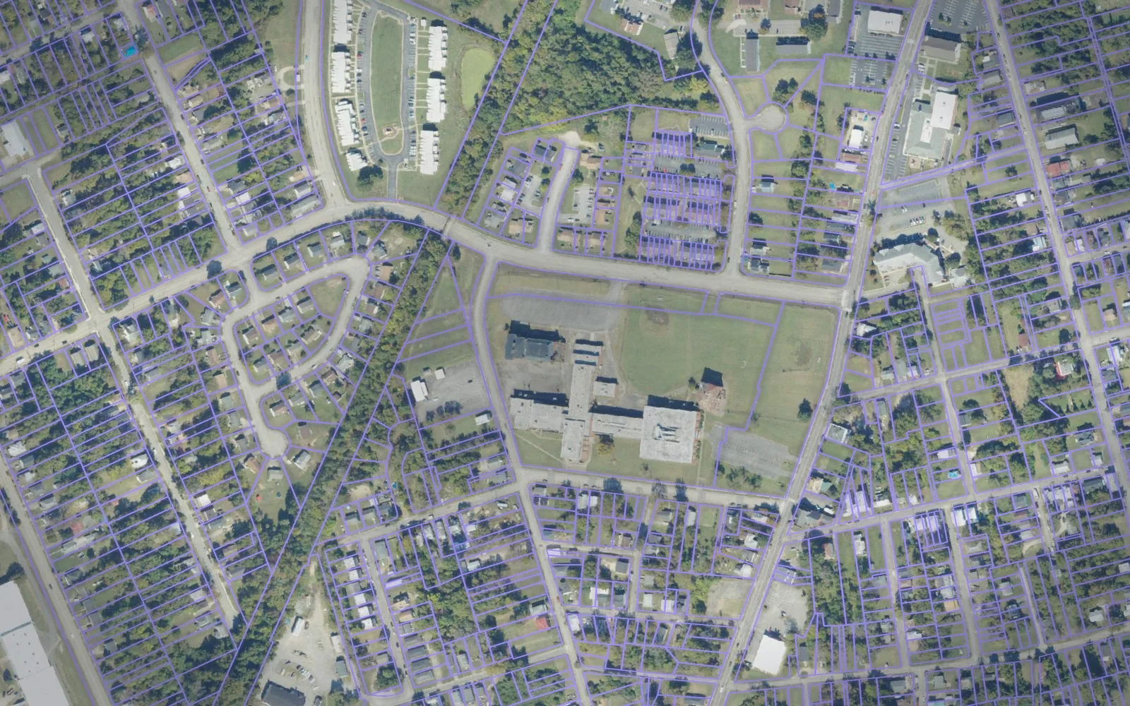 Parcel boundaries over aerial imagery of Petersburg city, Virginia