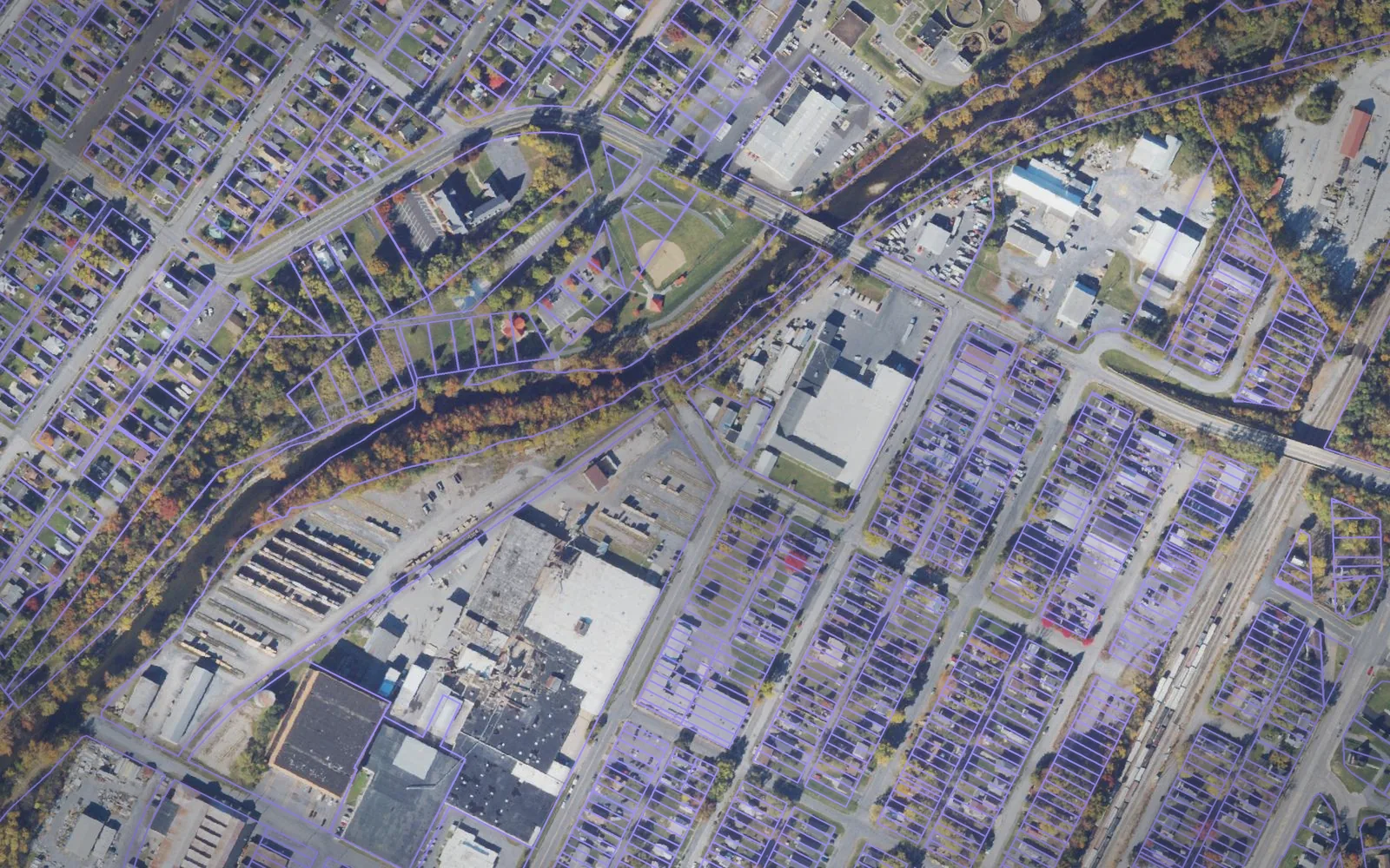 Parcel boundaries over aerial imagery of Waynesboro city, Virginia