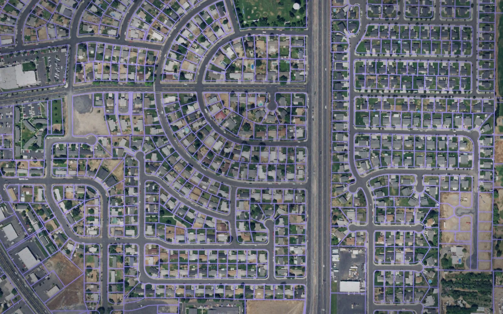 Parcel boundaries over aerial imagery of Grant County, Washington