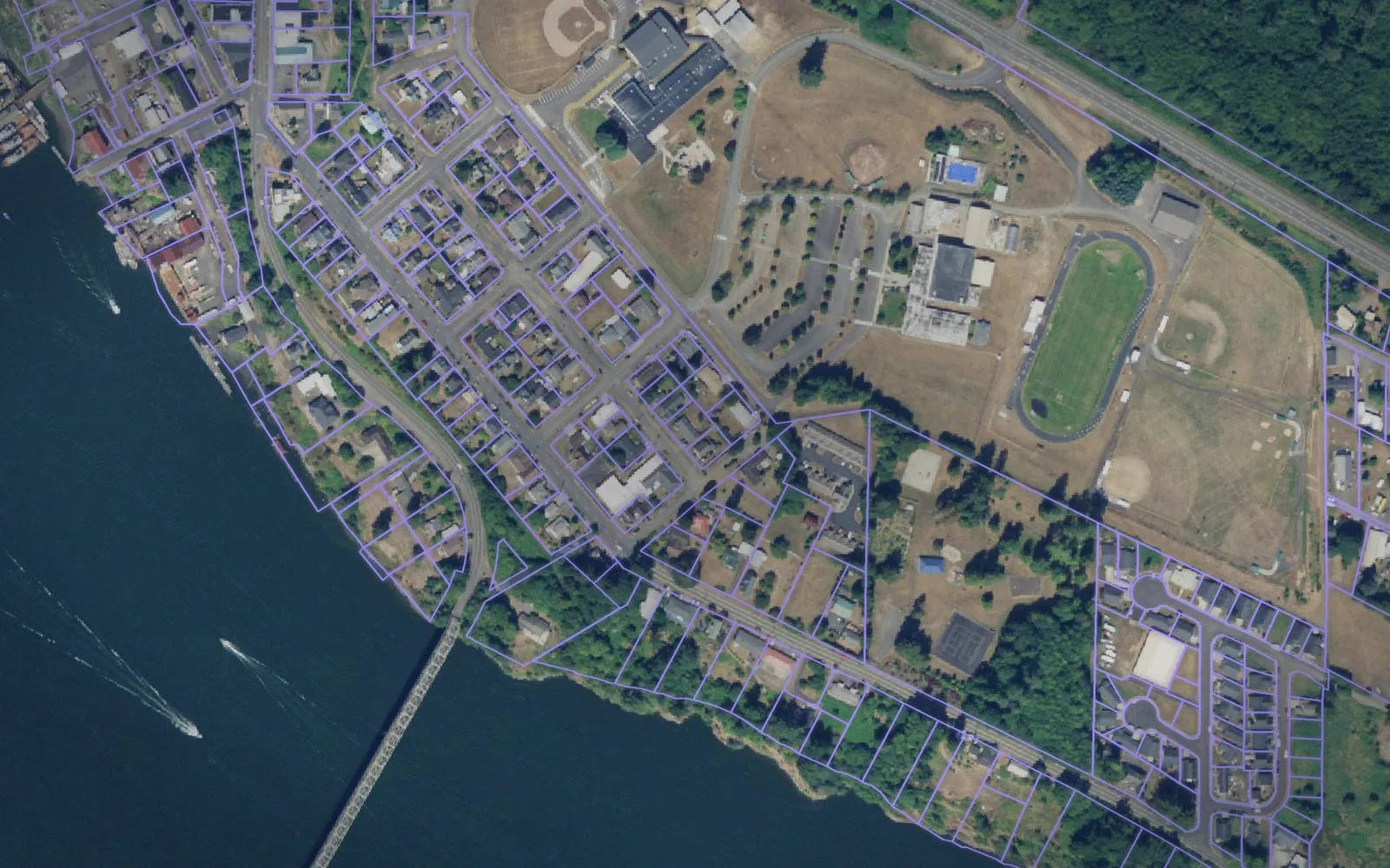 Parcel boundaries over aerial imagery of Wahkiakum County, Washington