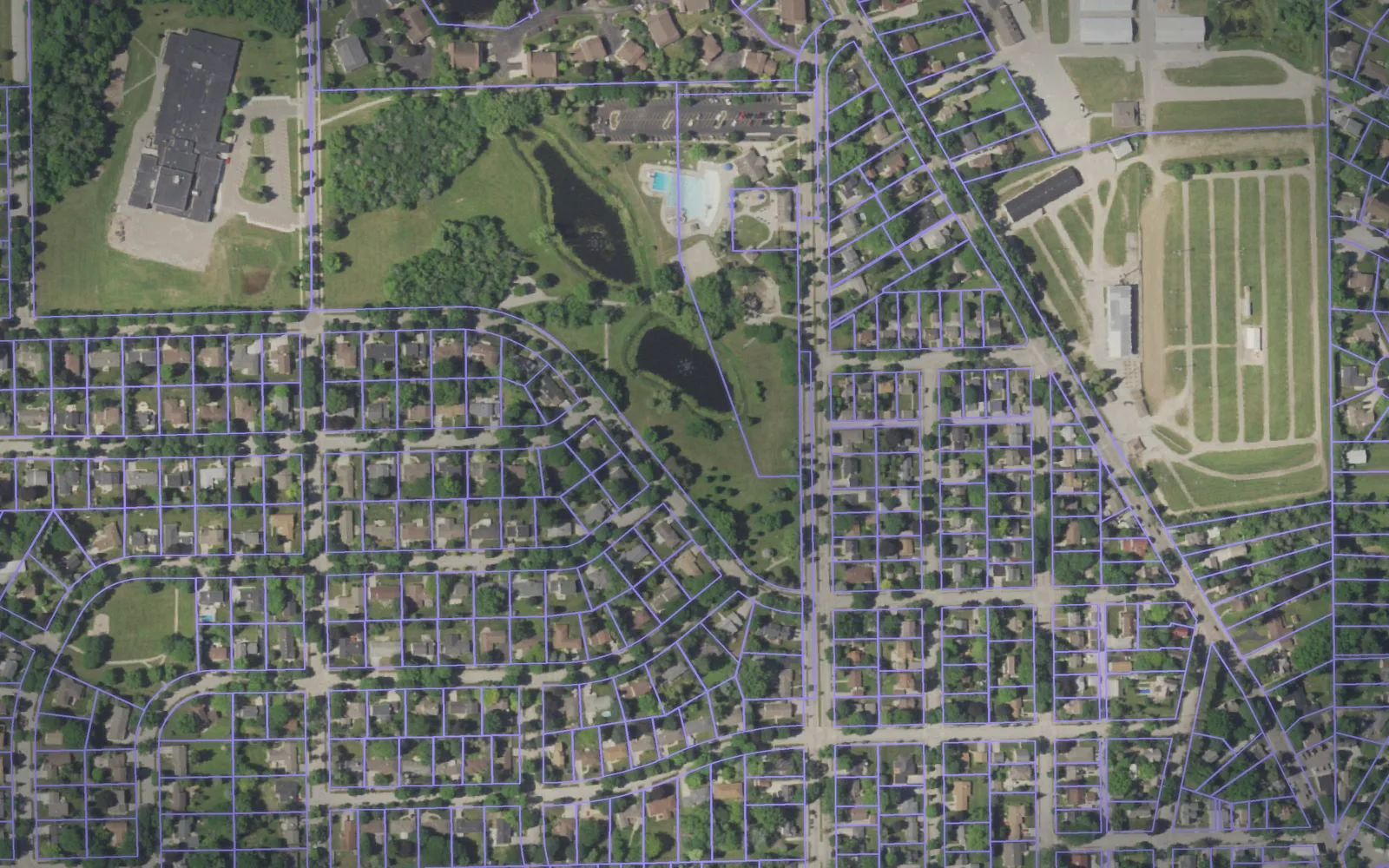 Parcel boundaries over aerial imagery of Ozaukee County, Wisconsin