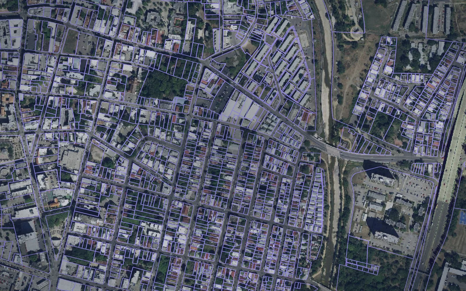 Parcel boundaries over aerial imagery of Ponce Municipio, Puerto Rico